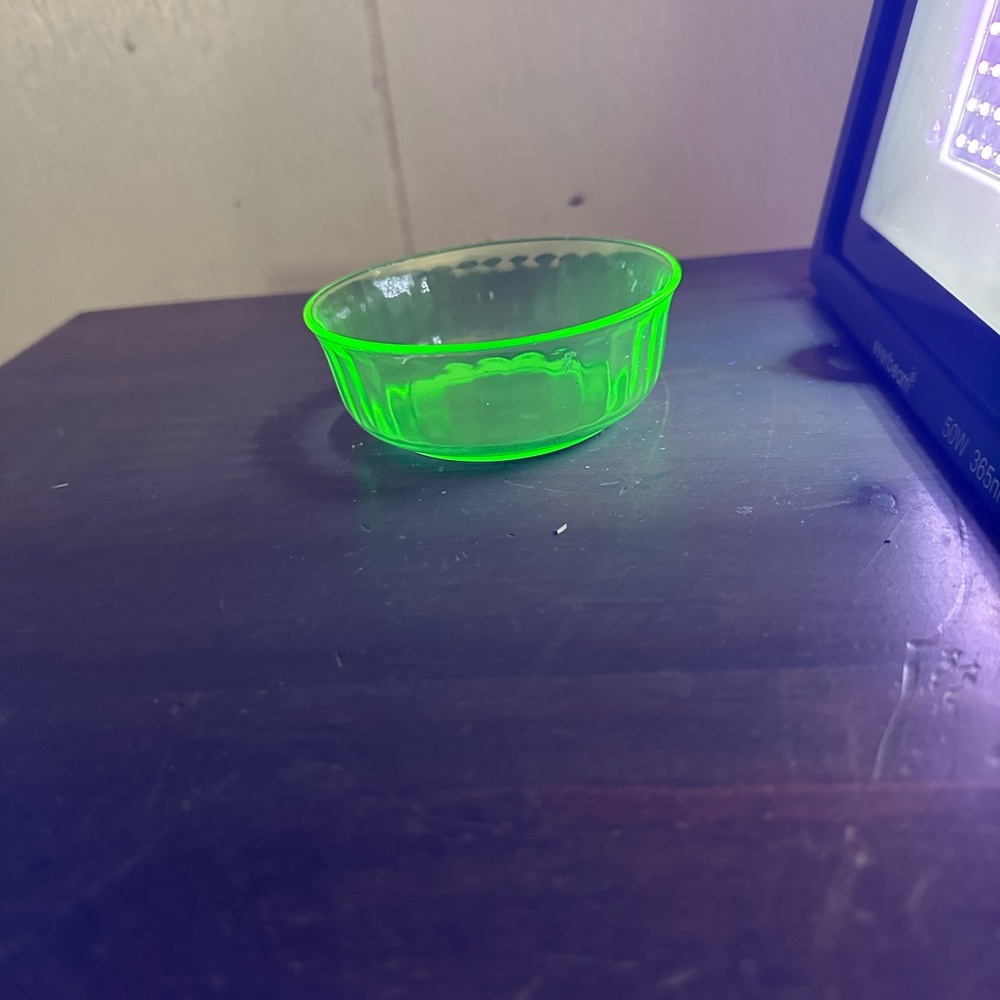 Hazel Atlas Uranium Bowl